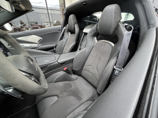 
                                                Voiture
                                                 Voiture Cabriolet - Chevrolet Corvette Convertible C8 STINGRAY 2LT 6.2L V8 - 114970€