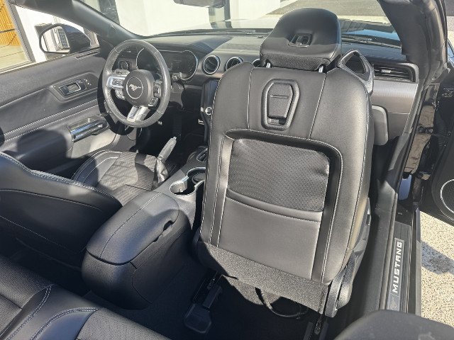 
                                                Voiture
                                                 Voiture Cabriolet - Ford Mustang CABRIOLET V8 5.0 BVA10 / GT - 51970€