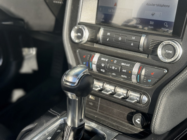 
                                                Voiture
                                                 Voiture Cabriolet - Ford Mustang CABRIOLET V8 5.0 BVA10 / GT - 51970€