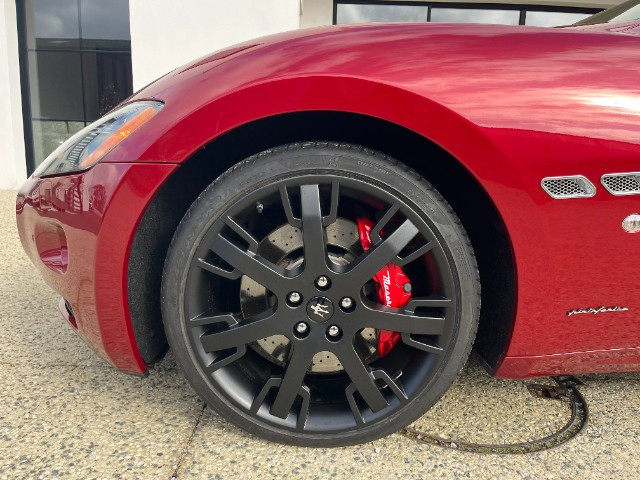 
                                                Voiture
                                                 Voiture Cabriolet - Maserati Granturismo Cabriolet 4.7L V8 440 CH BVA - 69970€