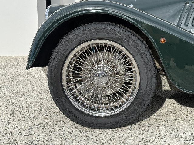 
                                                Voiture
                                                 Voiture Cabriolet - Morgan Roadster V6 3.0 . - 69970€