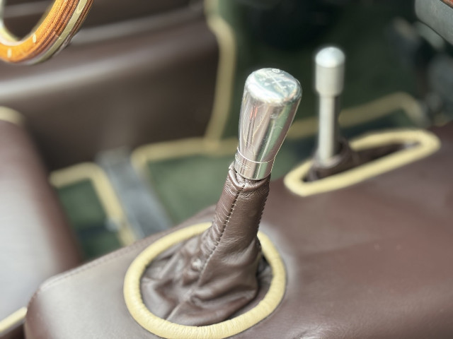 
                                                Voiture
                                                 Voiture Cabriolet - Morgan Roadster V6 3.0 . - 69970€