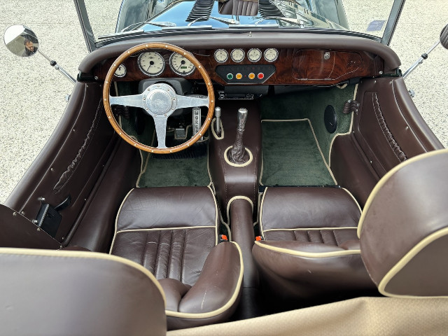 
                                                Voiture
                                                 Voiture Cabriolet - Morgan Roadster V6 3.0 . - 69970€