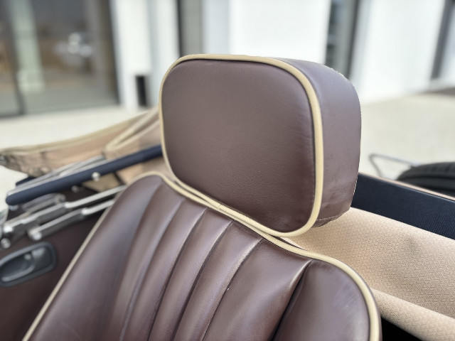 
                                                Voiture
                                                 Voiture Cabriolet - Morgan Roadster V6 3.0 . - 69970€