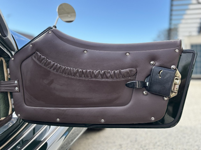 
                                                Voiture
                                                 Voiture Cabriolet - Morgan Roadster V6 3.0 . - 69970€