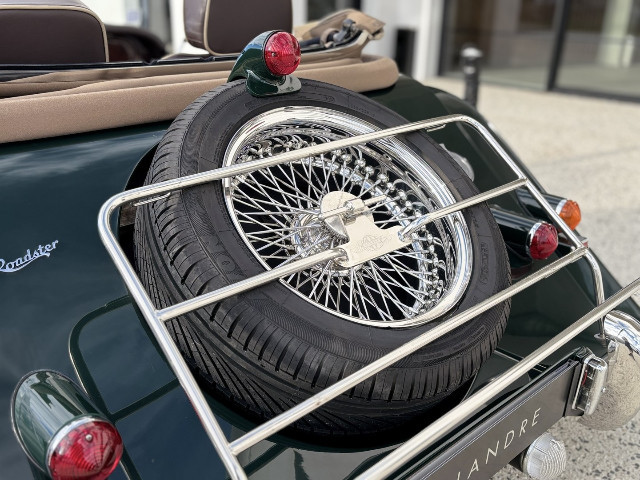 
                                                Voiture
                                                 Voiture Cabriolet - Morgan Roadster V6 3.0 . - 69970€