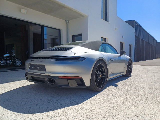 
                                                Voiture
                                                 Voiture Cabriolet - Porsche 911 (992) Cabriolet CARRERA 4 GTS 3.0 480 CH - 189970€
