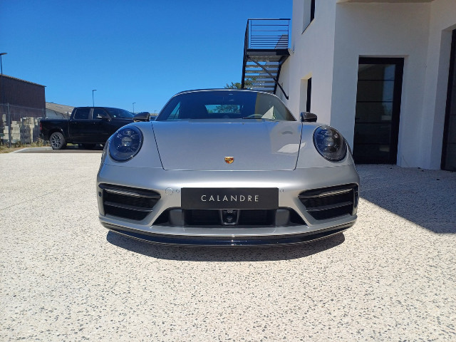 
                                                Voiture
                                                 Voiture Cabriolet - Porsche 911 (992) Cabriolet CARRERA 4 GTS 3.0 480 CH - 189970€
