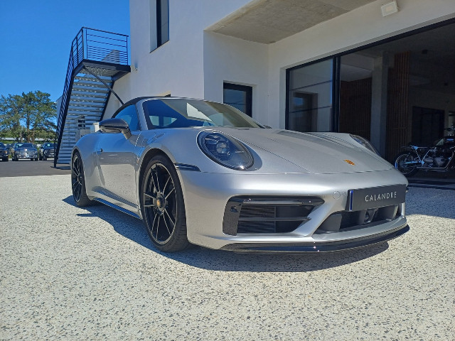 
                                                Voiture
                                                 Voiture Cabriolet - Porsche 911 (992) Cabriolet CARRERA 4 GTS 3.0 480 CH - 189970€