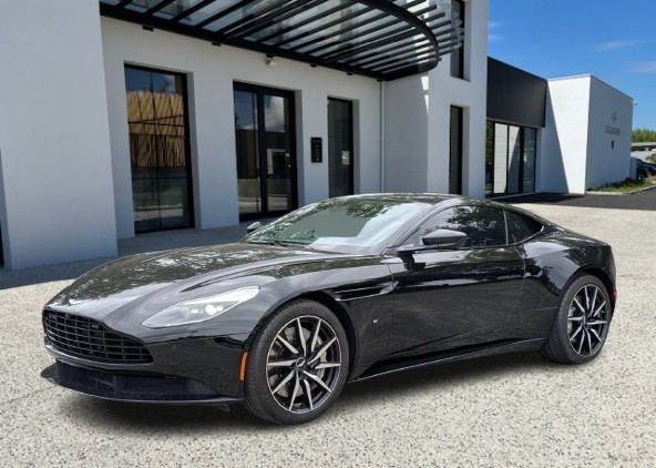 
                                                Voiture
                                                 Voiture Coupé - Aston Martin Db11 LAUNCH EDITION V12 5.2L - 146970€