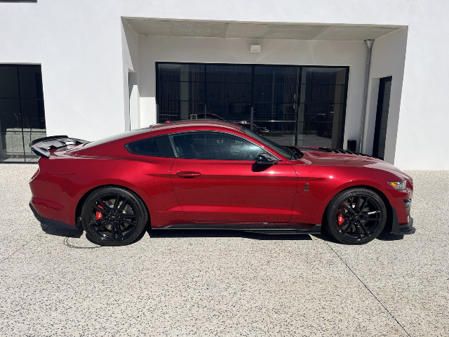 
                                                Voiture
                                                 Voiture Coupé - Ford Mustang Shelby GT 500 - 144970€