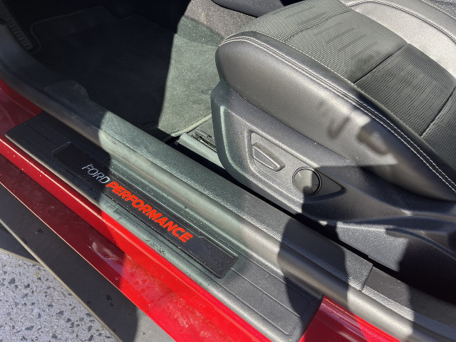 
                                                Voiture
                                                 Voiture Coupé - Ford Mustang Shelby GT 500 - 144970€