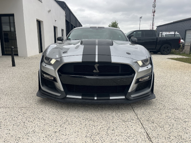 
                                                Voiture
                                                 Voiture Coupé - Ford Mustang Shelby GT500 - 144970€