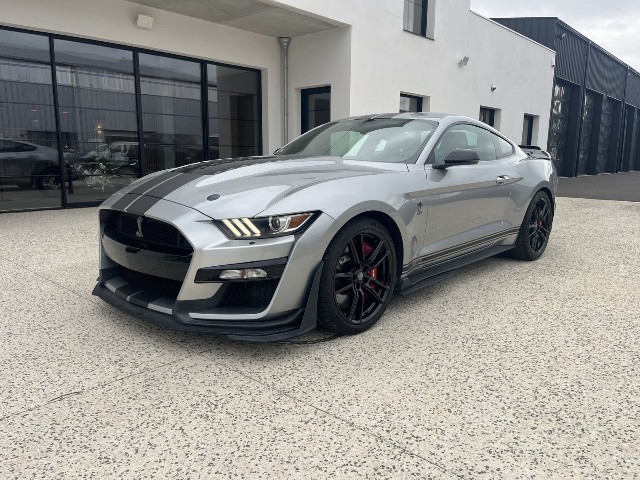 
                                                Voiture
                                                 Voiture Coupé - Ford Mustang Shelby GT500 - 147970€