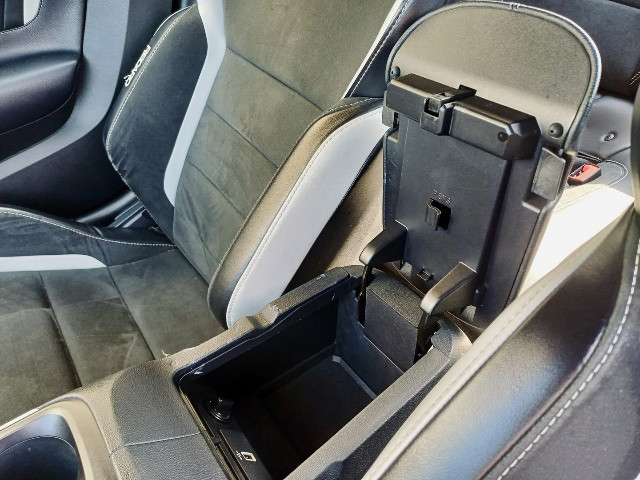 
                                                Voiture
                                                 Voiture Coupé - Ford Mustang Shelby GT500 - 147970€