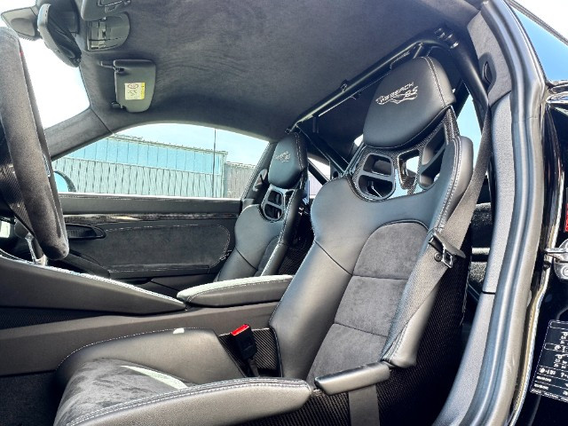 
                                                Voiture
                                                 Voiture Coupé - Porsche 911 (991) GT2 RS - 459970€