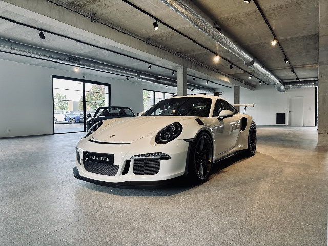 
                                                Voiture
                                                 Voiture Coupé - Porsche 911 (991) GT3 RS - 199970€