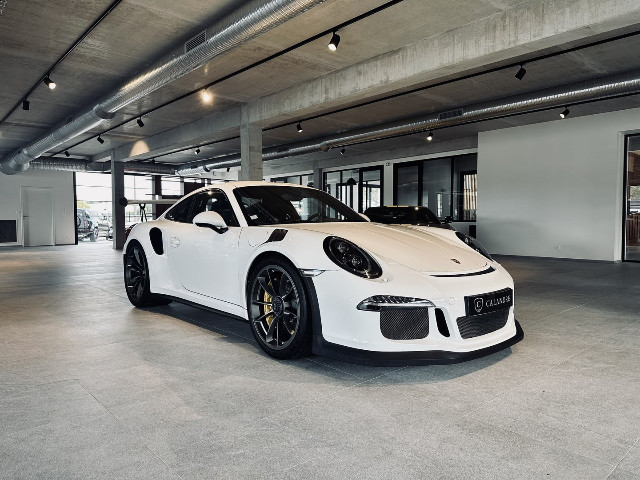 
                                                Voiture
                                                 Voiture Coupé - Porsche 911 (991) GT3 RS - 220970€