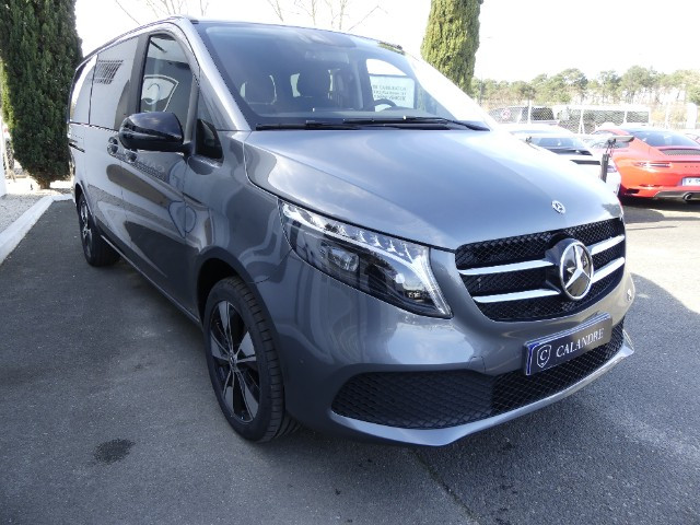 
                                                Voiture
                                                 Voiture Monospace - Mercedes-benz Classe V Long 250D 9G-Tronic VanTourer Urban - 69970€