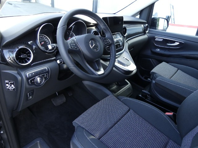 
                                                Voiture
                                                 Voiture Monospace - Mercedes-benz Classe V Long 250D 9G-Tronic VanTourer Urban - 69970€