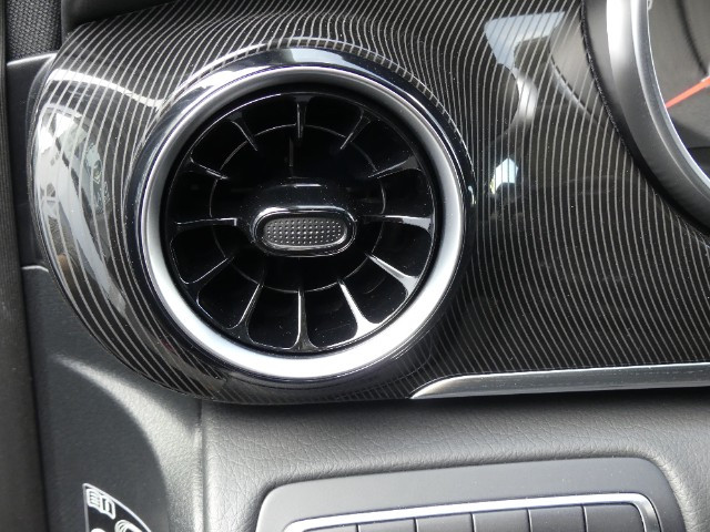 
                                                Voiture
                                                 Voiture Monospace - Mercedes-benz Classe V Long 250D 9G-Tronic VanTourer Urban - 69970€