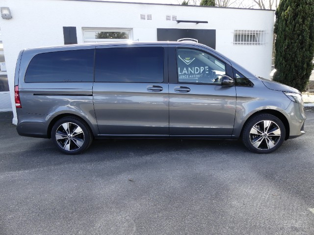 
                                                Voiture
                                                 Voiture Monospace - Mercedes-benz Classe V Long 250D 9G-Tronic VanTourer Urban - 69970€
