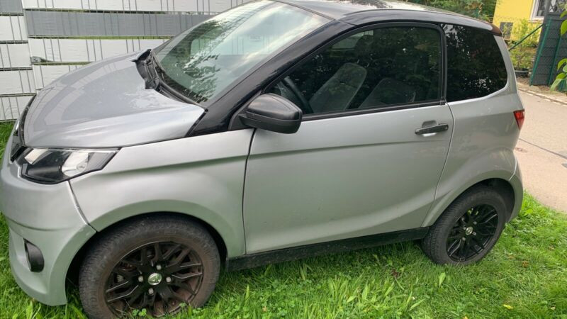 
                                                Voiture
                                                 VOITURE SANS PERMIS AIXAM CITY GRIS