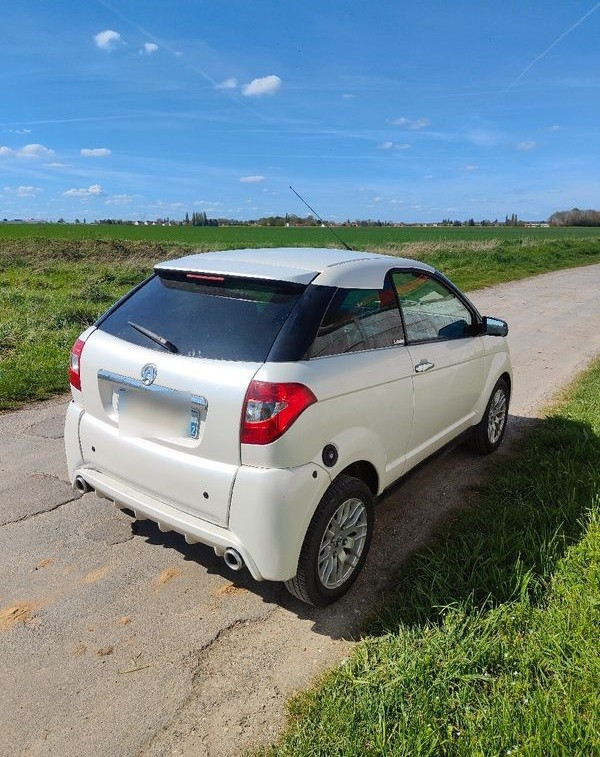 
                                                Voiture
                                                 Voiture sans permis Aixam Coupé