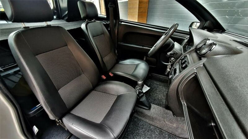 
                                                Voiture
                                                 VOITURE SANS PERMIS AIXAM CROSSLINE L6E