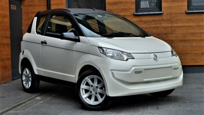 
                                                Voiture
                                                 VOITURE SANS PERMIS AIXAM CROSSLINE L6E