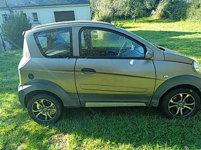 
                                                Voiture
                                                 Voiture sans permis MICROCAR