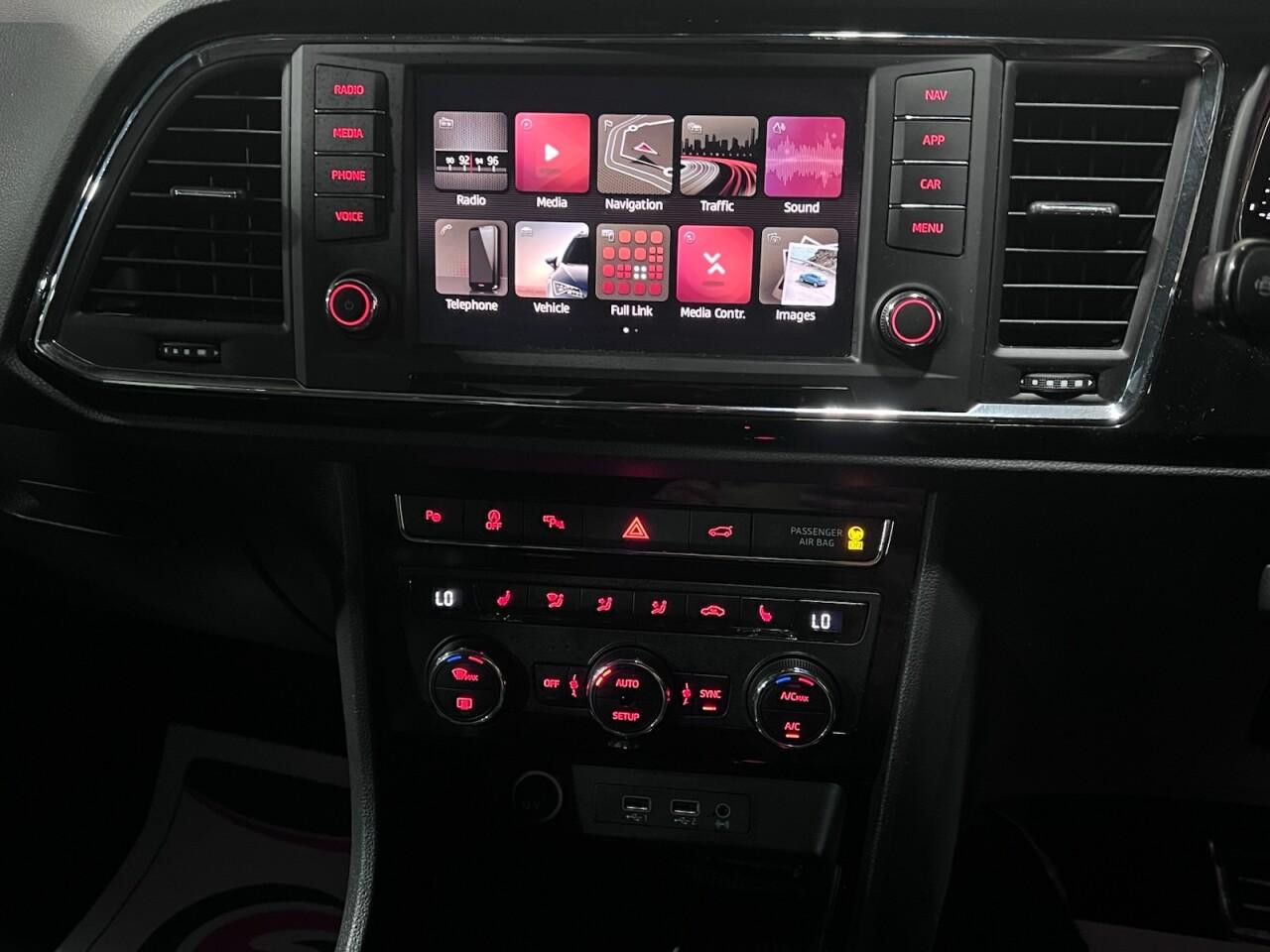 
                                                Voiture
                                                 Volkswagen Ateca 1.6 TDI XCELLENCE Lux SUV 5dr Diesel DSG Euro 6 (s/s) (115 ps) SUV