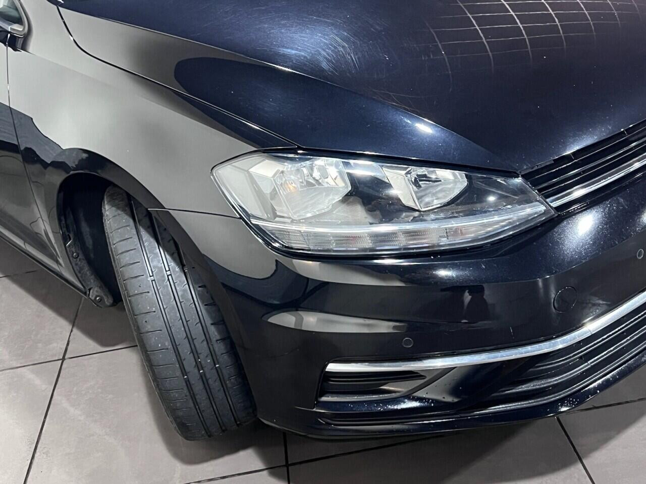 Voiture
                                                 Volkswagen Golf 1.4 TSI SE Nav Hatchback 5dr Petrol Manual Euro 6 (s/s) (125 ps)