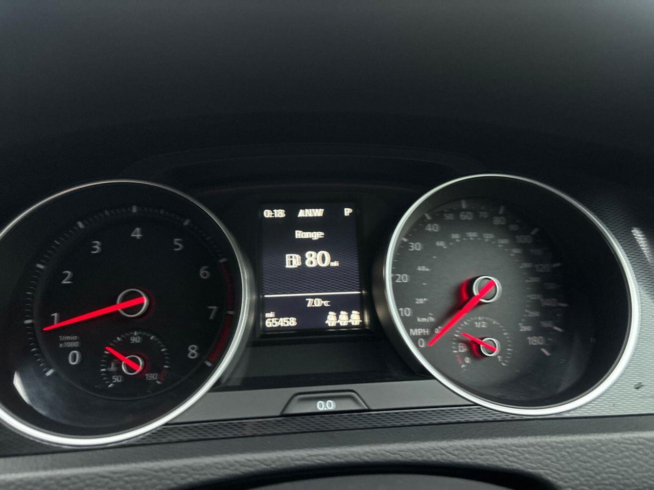 
                                                Voiture
                                                 Volkswagen Golf 2.0 TSI BlueMotion Tech GTI Hatchback 5dr Petrol DSG Euro 6 (s/s) (220 MOT 11/26 AUTO 63K FSH ULEZ