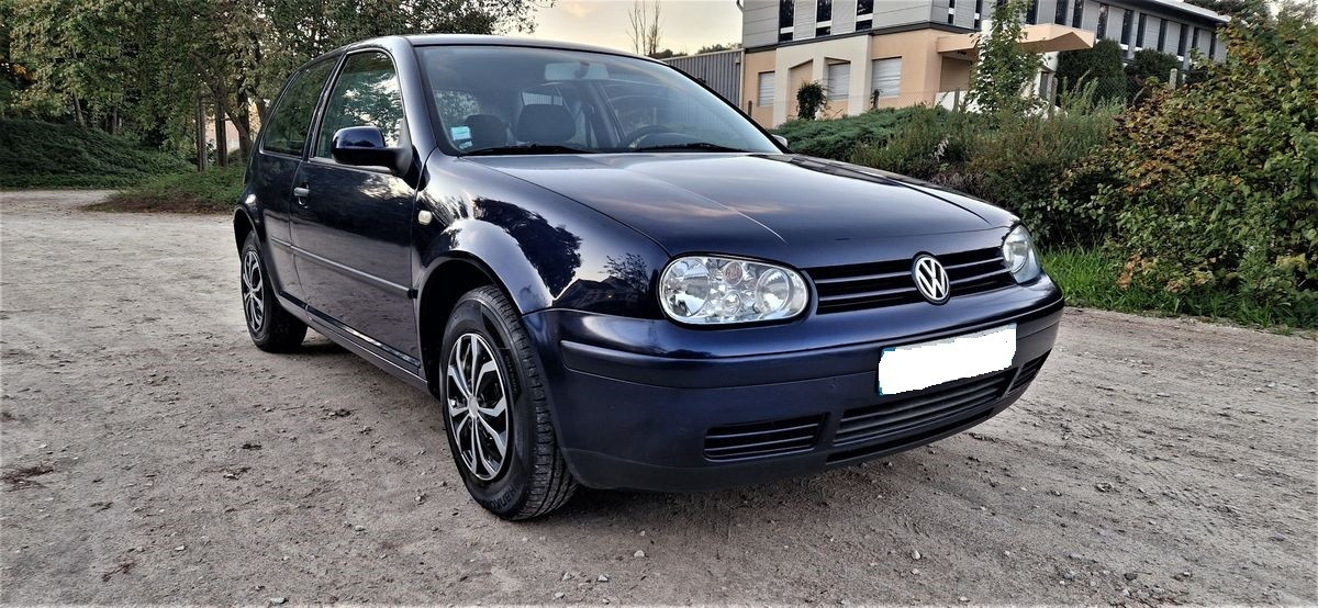 
                                                Voiture
                                                 Volkswagen golf 4