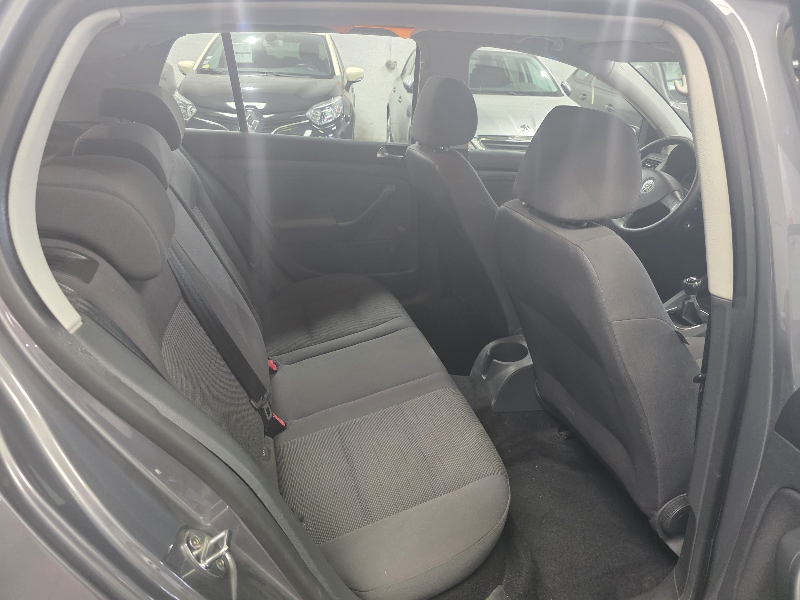 
                                                Voiture
                                                 VOLKSWAGEN GOLF 5 - 1.4 16V 80 CV - 6 CV