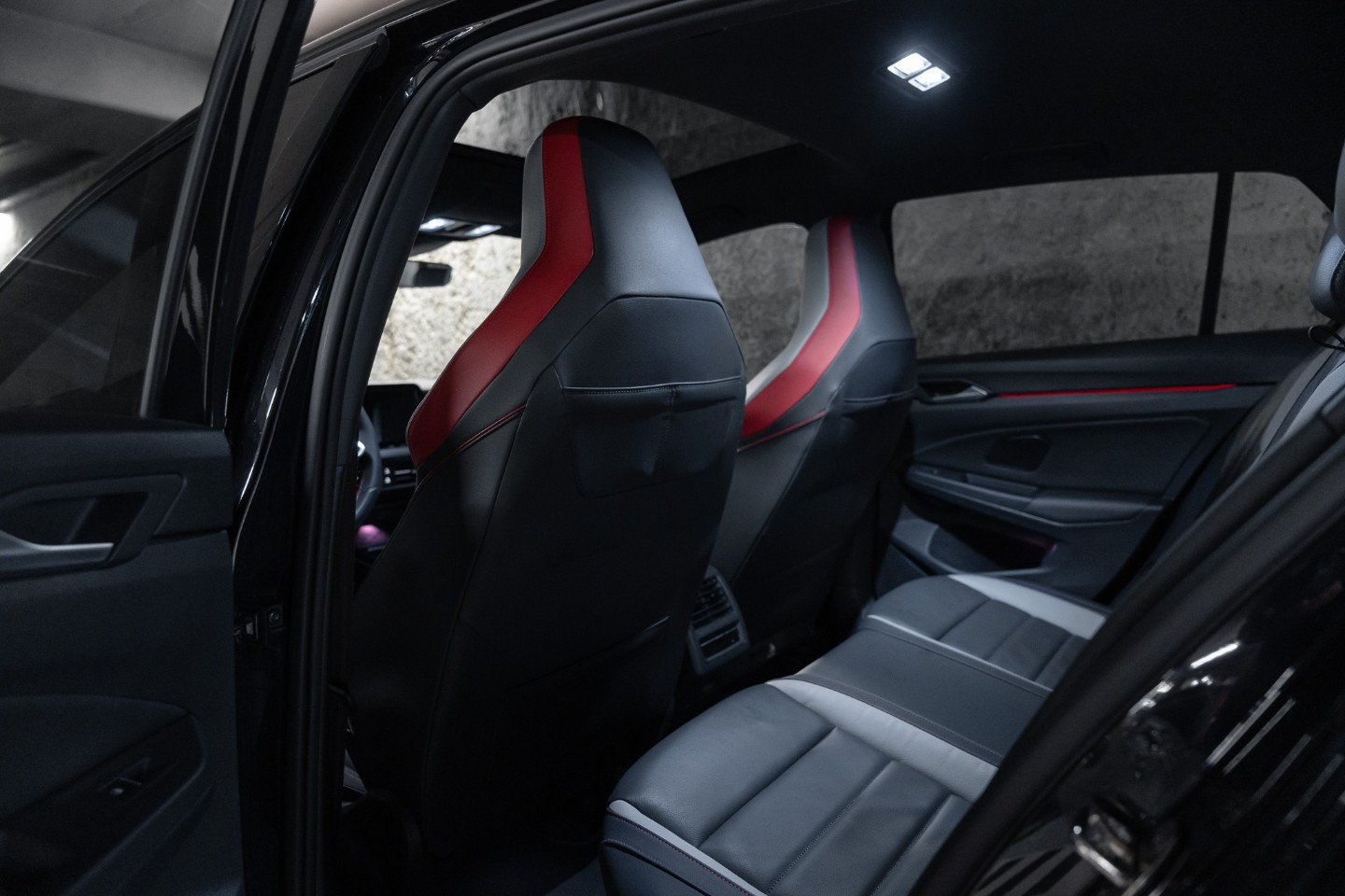 
                                                Voiture
                                                 Volkswagen Golf (VIII) GTI Clubsport