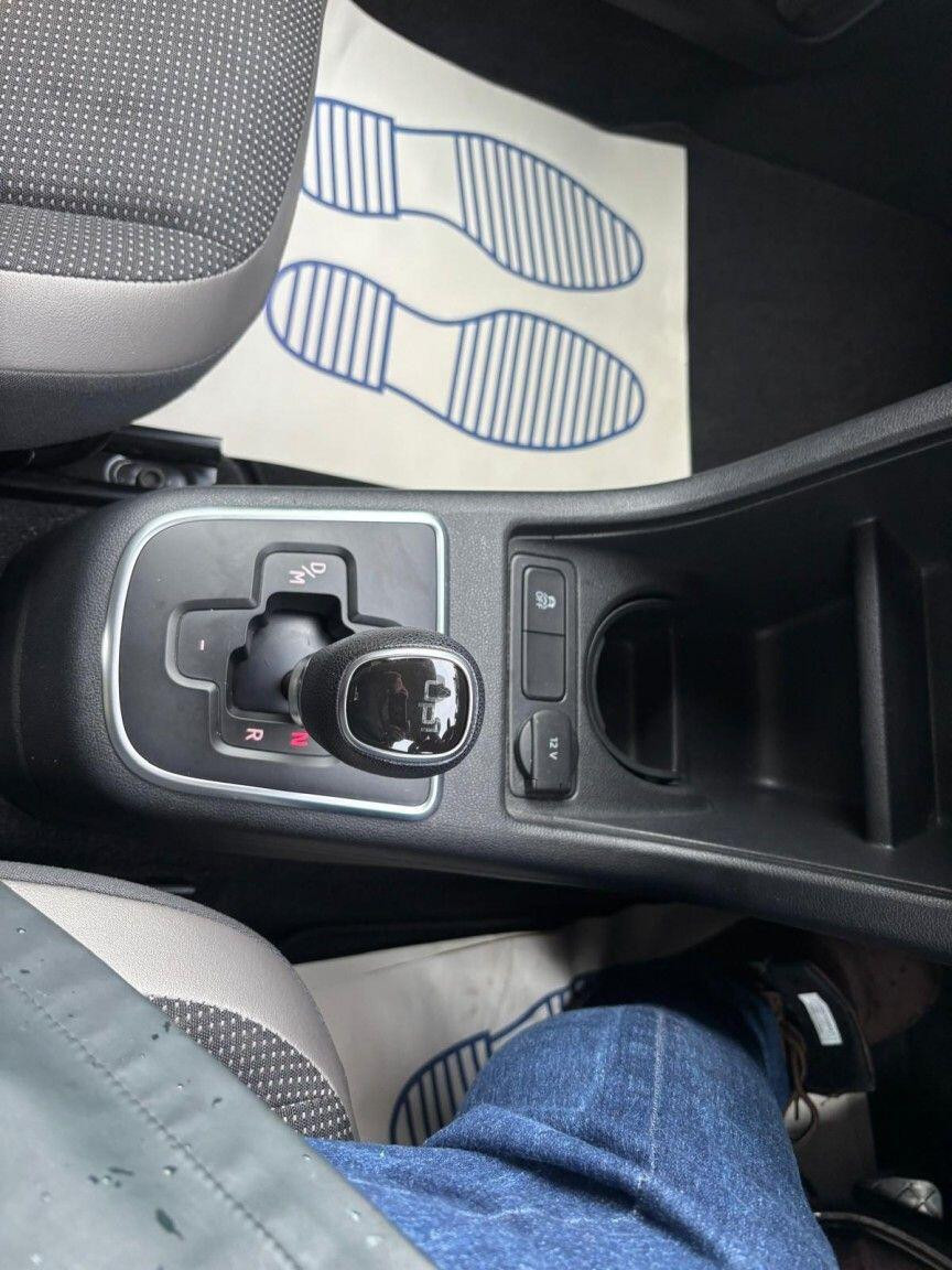 
                                                Voiture
                                                 Volkswagen Hatchback 1.0 High up! (2012/62) 5dr