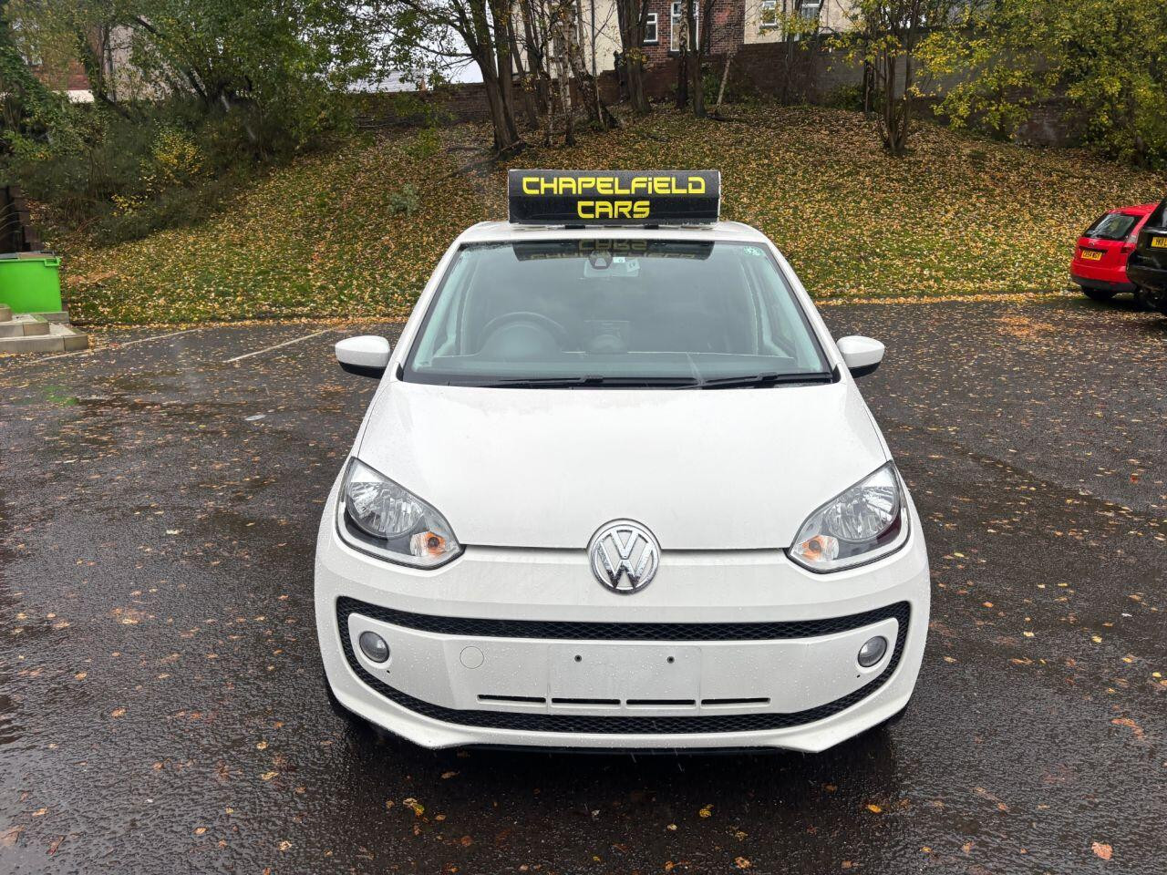 
                                                Voiture
                                                 Volkswagen HIGH UP 1.0 5dr