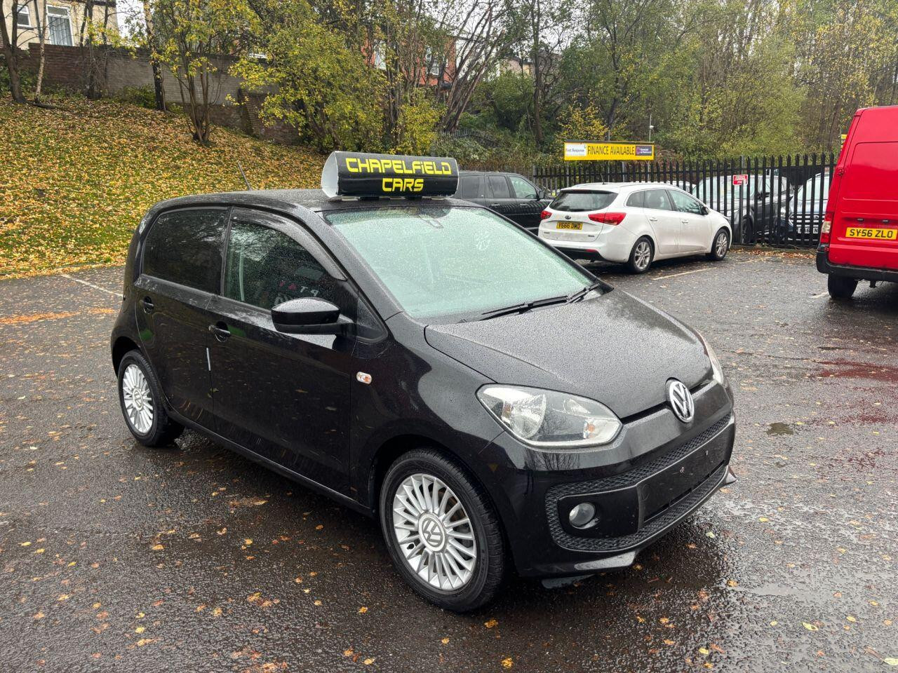 
                                                Voiture
                                                 Volkswagen HIGH UP AUTO MOT 11/26 39K ULEZ 1.0 5dr