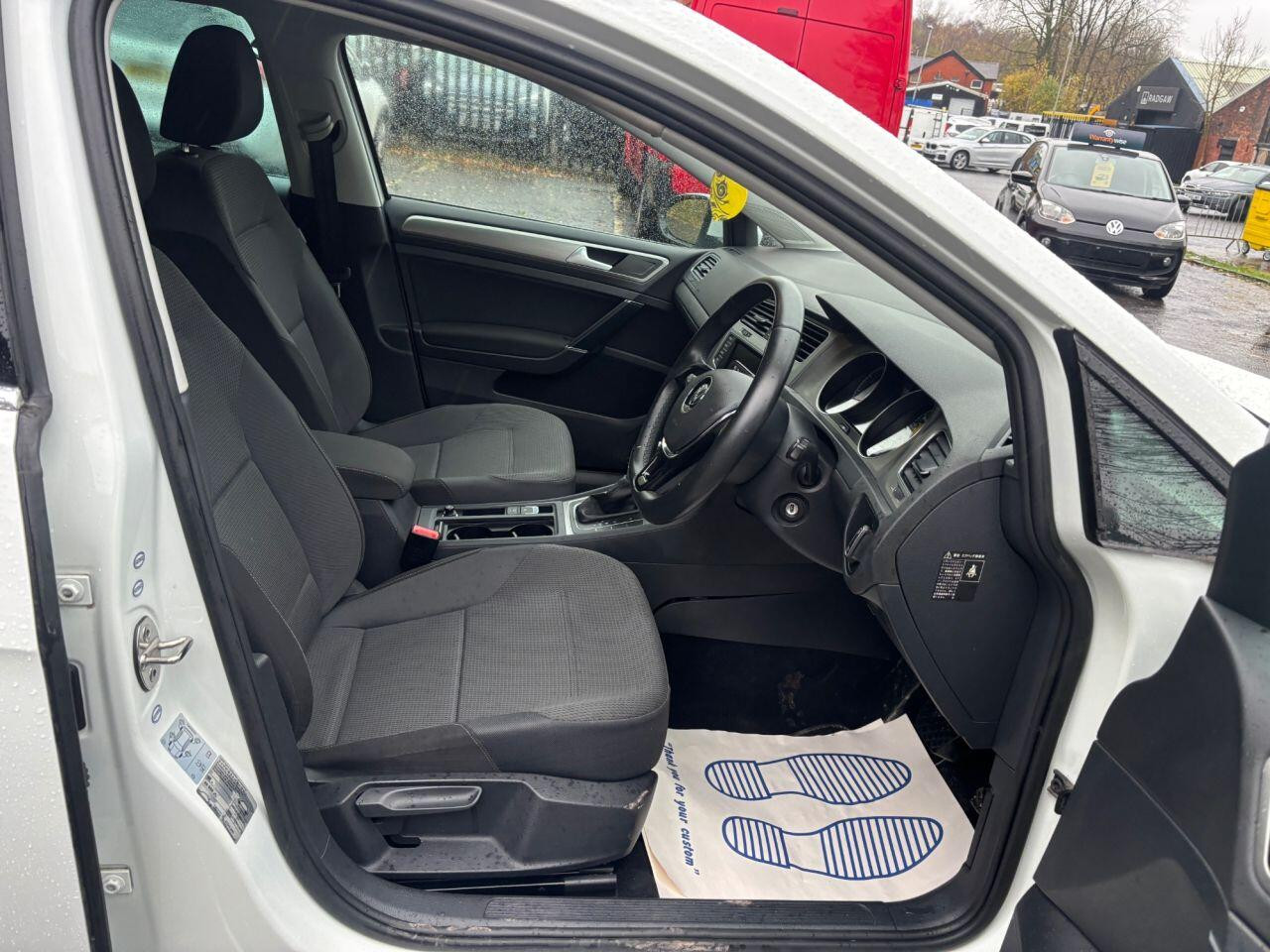 
                                                Voiture
                                                 Volkswagen Passat SE FSI MOT 11/26 AUTO 43K PSH ULEZ 1.4 5dr