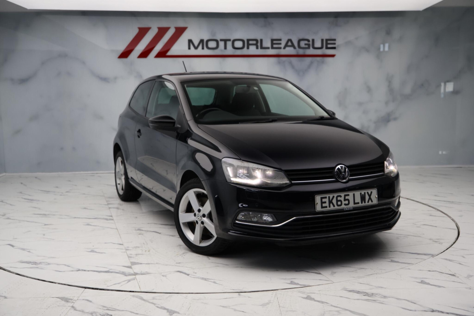 
                                                Voiture
                                                 Volkswagen Polo 1.0 TSI BlueMotion Tech SEL Euro 6 (s/s) 3dr