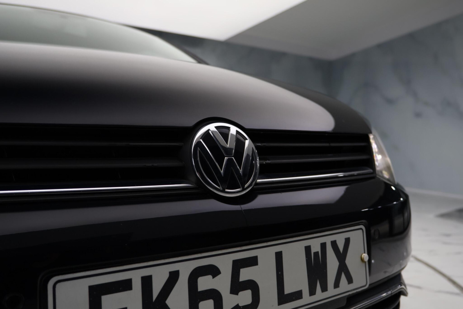 
                                                Voiture
                                                 Volkswagen Polo 1.0 TSI BlueMotion Tech SEL Euro 6 (s/s) 3dr