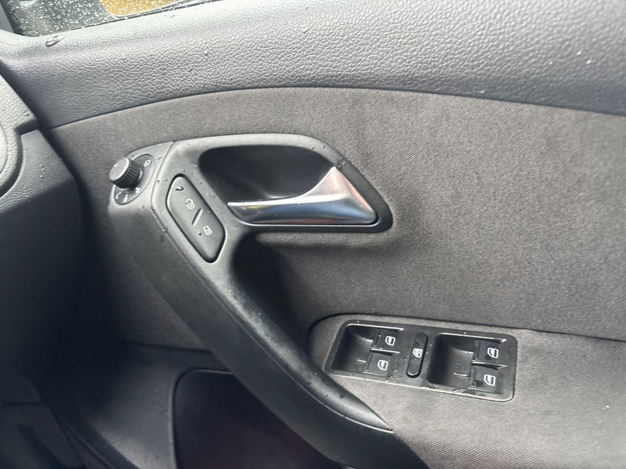 
                                                Voiture
                                                 Volkswagen Polo 1.2 MATCH 5D 59 BHP AUTO MOT 11/26 19K PSH