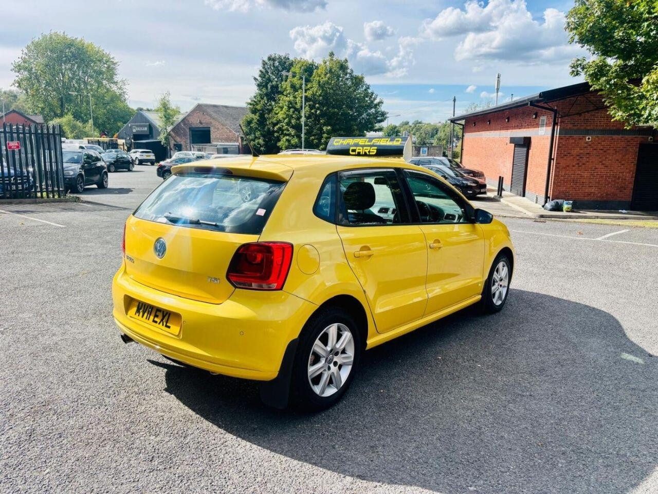 
                                                Voiture
                                                 Volkswagen Polo 1.2 TSI BlueMotion Tech SE Hatchback 5dr Petrol DSG Euro 6 (s/s) (90 ps)