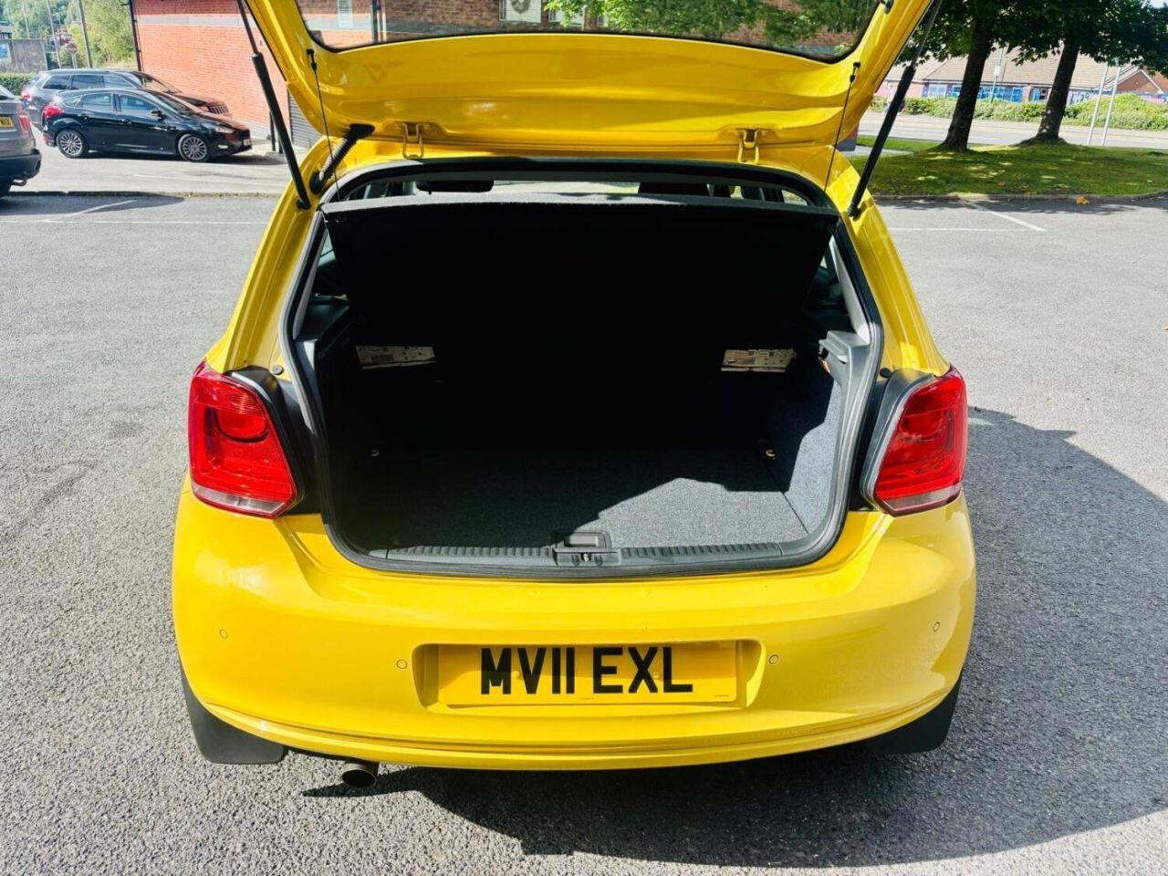 
                                                Voiture
                                                 Volkswagen Polo 1.2 TSI BlueMotion Tech SE Hatchback 5dr Petrol DSG Euro 6 (s/s) (90 ps)