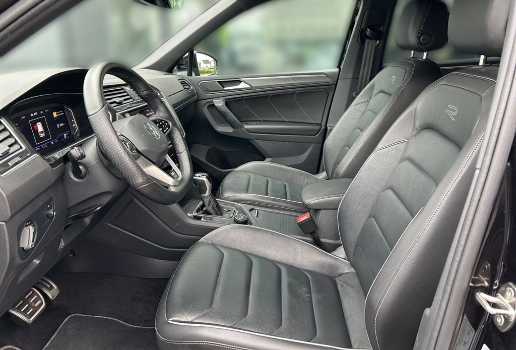
                                                Voiture
                                                 Volkswagen Tiguan 2.0 TDI DSG7 4Motion R-Line