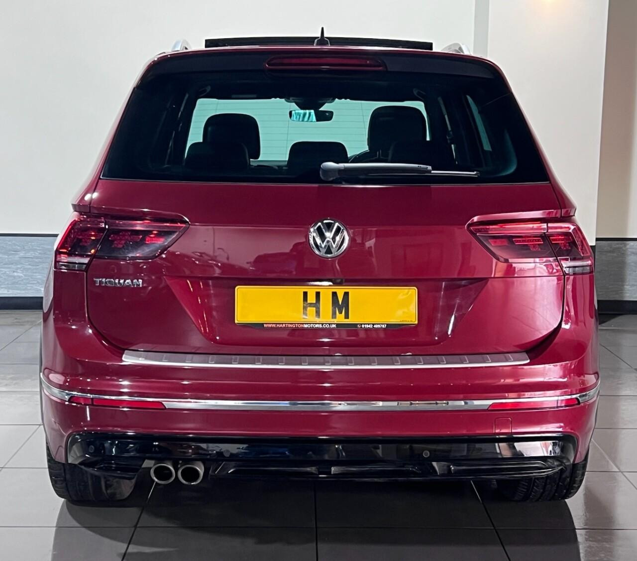 Voiture
                                                 Volkswagen Tiguan 2.0 TDI R-Line SUV 5dr Diesel DSG Euro 6 (s/s) (150 ps)