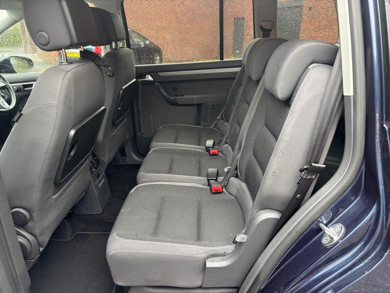 
                                                Voiture
                                                 Volkswagen Touran SE FSI 7 STR AUTO MOT 9/26 7 SEATS 56K ONLY 1.4 5dr