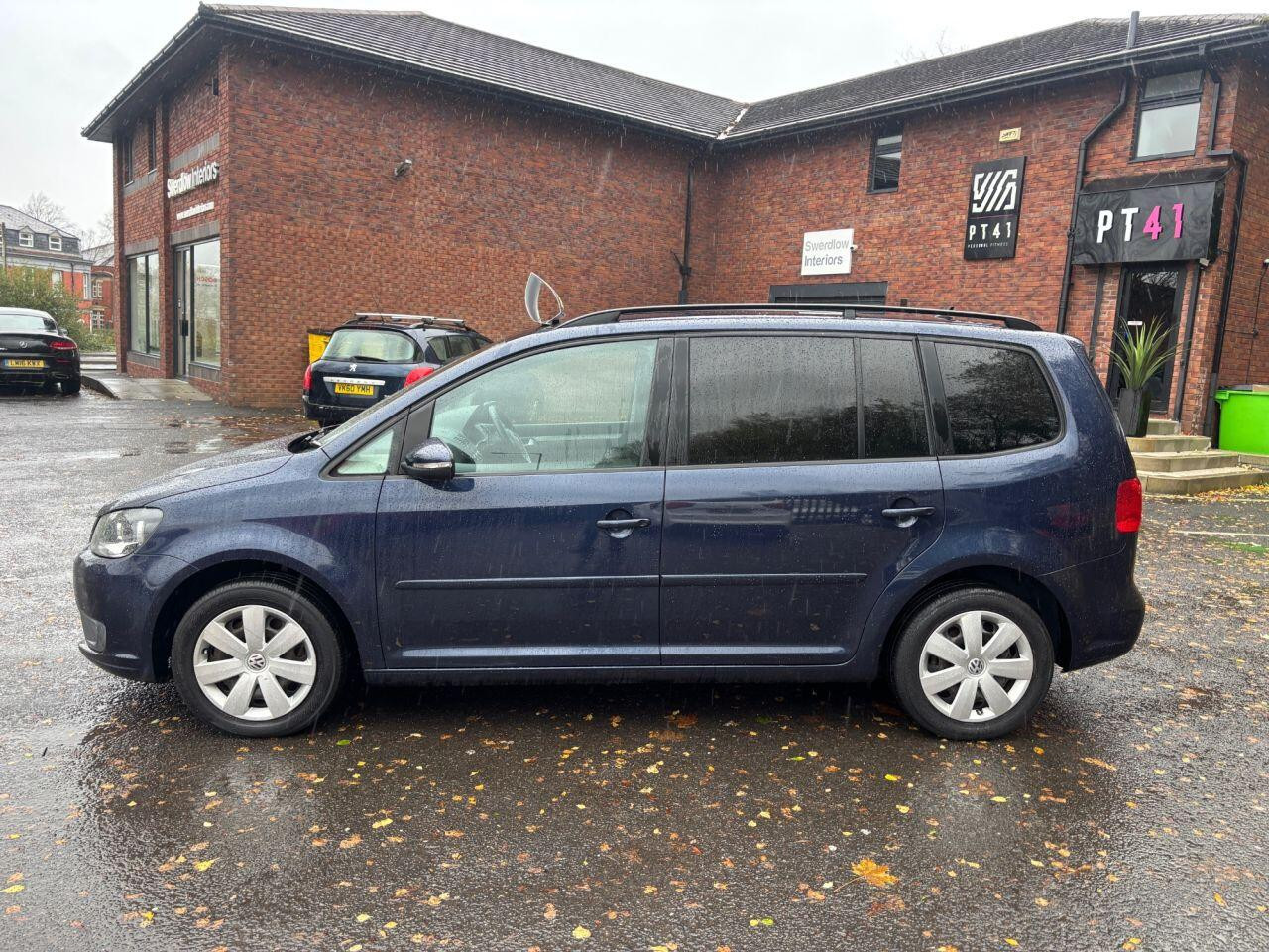 
                                                Voiture
                                                 Volkswagen Touran SE FSI 7 STR AUTO MOT 9/26 7 SEATS 56K ONLY 1.4 5dr